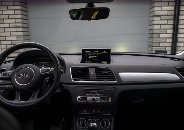 Audi Q3 cena 89900 przebieg: 99830, rok produkcji 2017 z Poznań małe 56